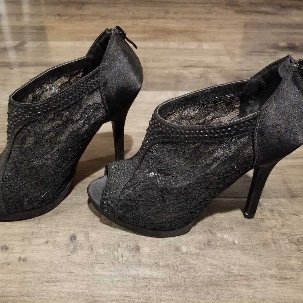 Black heels